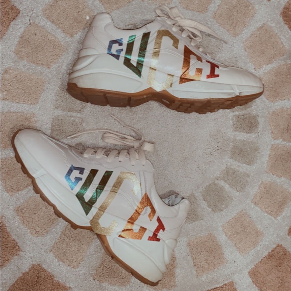 Beige chunky sneaker